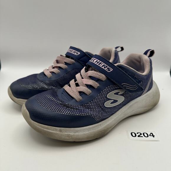 SKECHERS Kids size 4 Blue/Pink Running Shoes - Picture 1 of 7